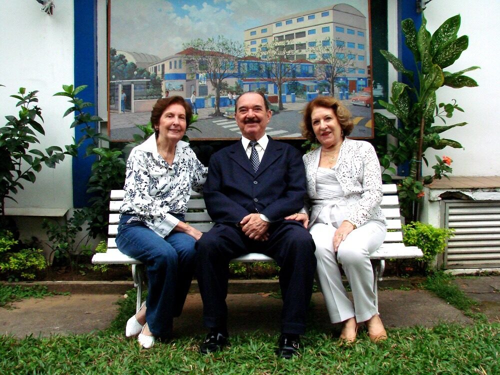 Família Teixeira em 1961, fundadores da Escola Santa Cecília